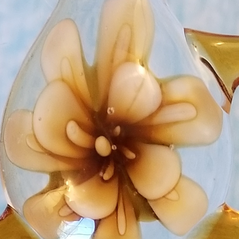 NWT Amber Colored Glass Kitty Cat Pendant 2" - Picture 5 of 8
